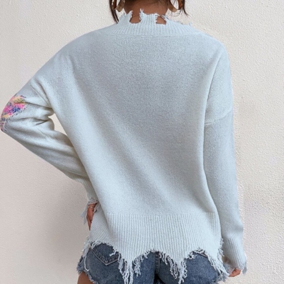 Boho Hearts White Oversized Distressed Sweater - Picture 4 of 16